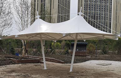 車(chē)棚張拉膜